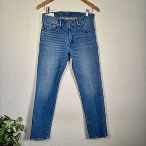 Gap Woman’s  jeans blue straight size 28 x 30